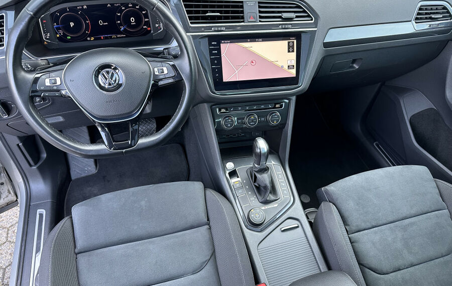 VW Tiguan 2.0 TDI DSG 4M R-Line NAV+LED+PANO+VCOCK 