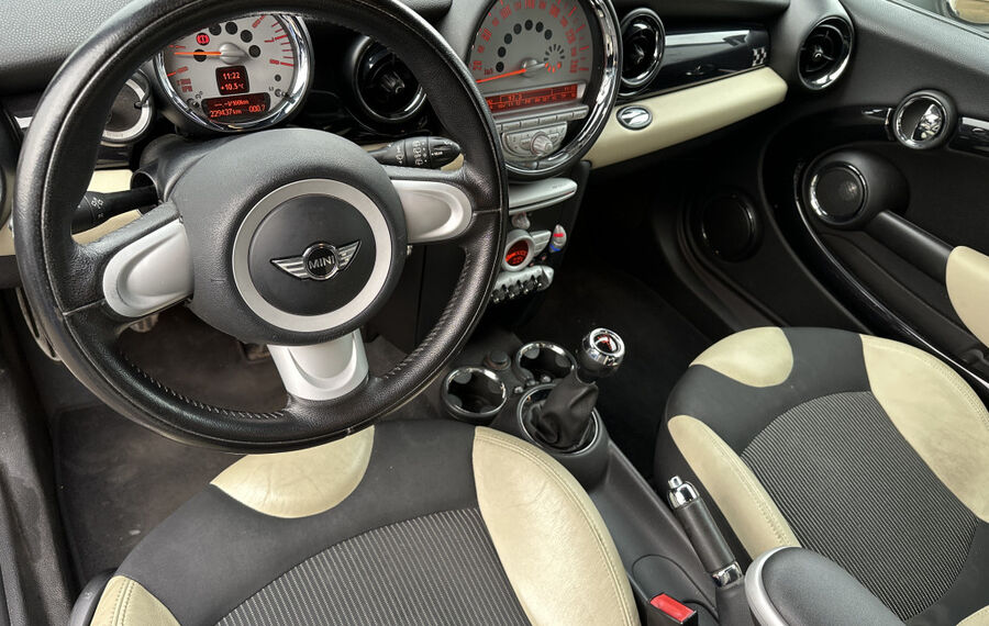 MINI John Cooper Works Clubman Chili Bi-XEN+SHZ+H&K+17Zo