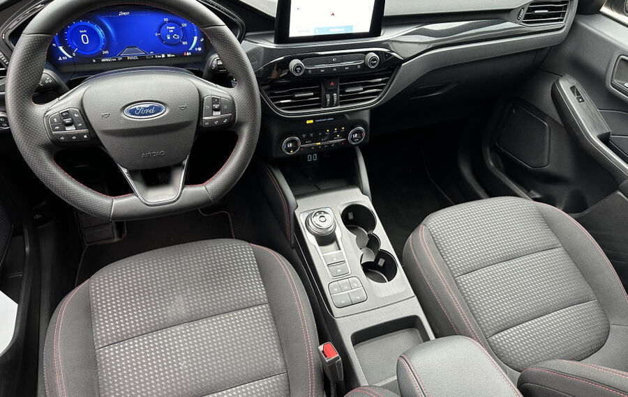 Ford Kuga 2.5 Plug-In Hybrid ST-Line NAV+LED+PANO+1Hd