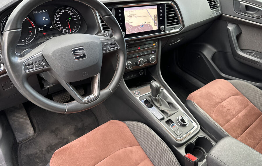 Seat Ateca 2.0 TDI DSG Xcellence NAV+LED+360°+CARPLAY