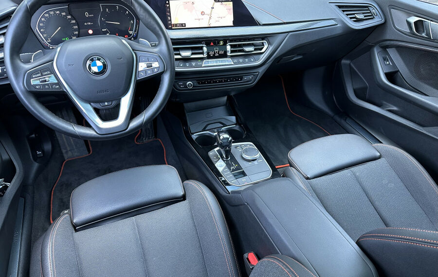 BMW 120d xDrive Sport-Line NAV+LED+PANO+18ZO+WLAN+PP