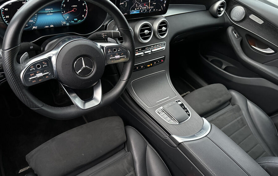 Mercedes-Benz GLC 300 Coupé 4M AMG-Line NAV+LED+360GRAD+AHK+PP