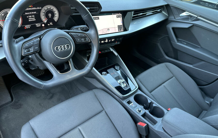 Audi A3 SpB 35 TDI S-Line Aut. NAV+LED+VCOCK+ACC+1HD