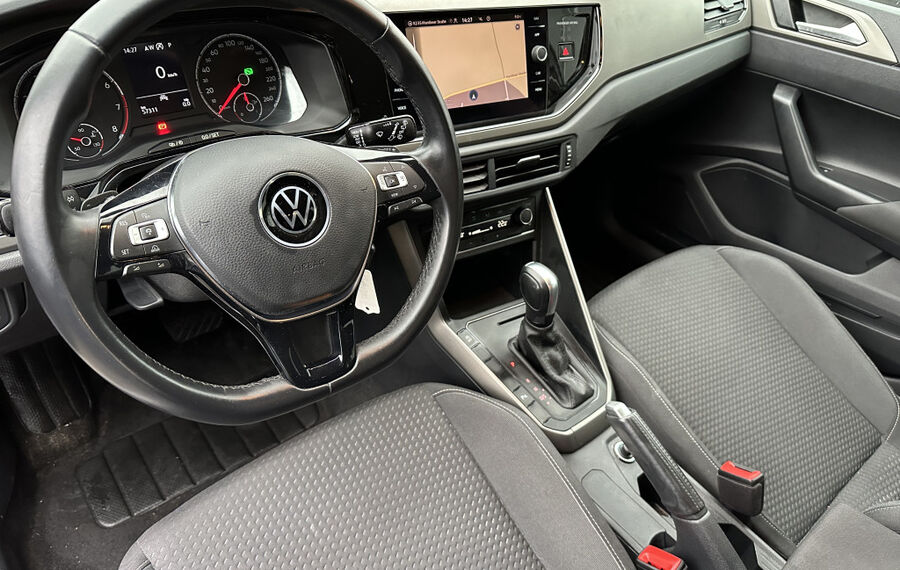 VW Polo 5-Türer 1.0 TSI DSG CL NAV+ACC+EPH+SHZ+DAB 