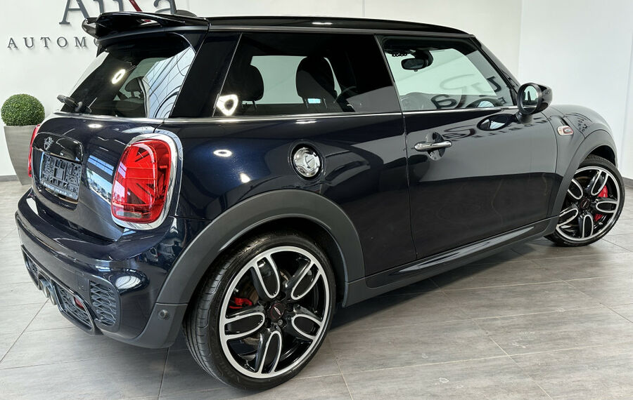 MINI John Cooper Works NAV+LED+PANO+18ZOLL+HEADUP+ACC