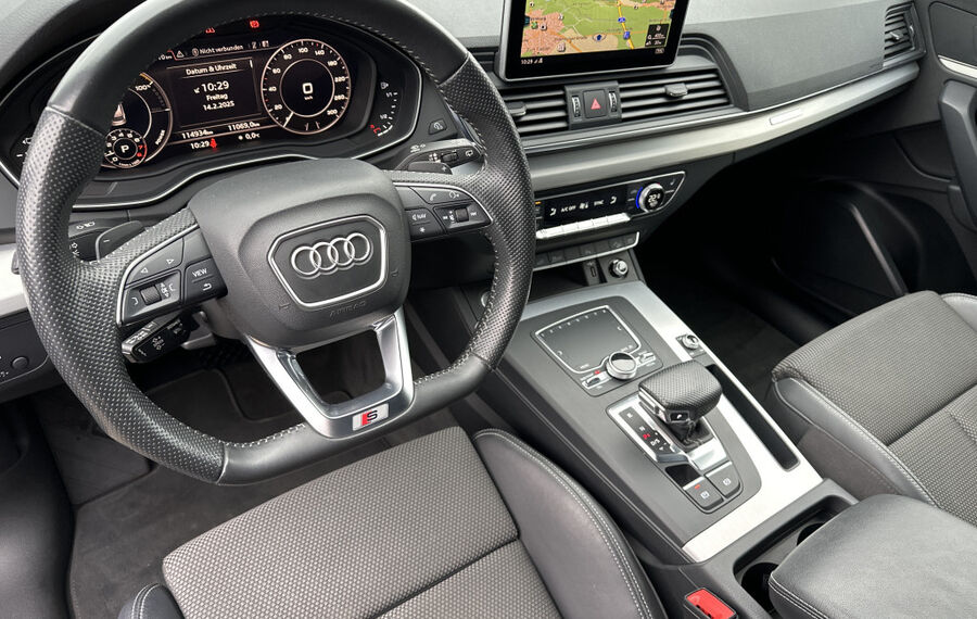 Audi Q5 55 TFSIe Quattro S-Line NAV+LED+KAMERA+ACC+VC