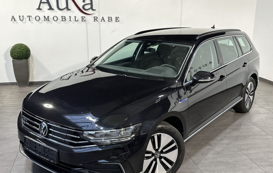 VW Passat Variant 1.4 TSI GTE NAV+LED+AHK+360°+ACC 