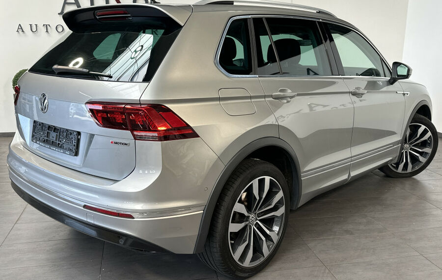 VW Tiguan 2.0 TDI DSG 4M R-Line NAV+LED+PANO+VCOCK 