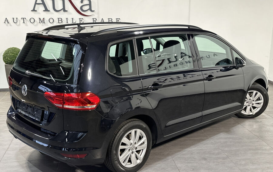 VW Touran 1.5 TSI DSG Comfortline NAV+LED+ACC+KAM  