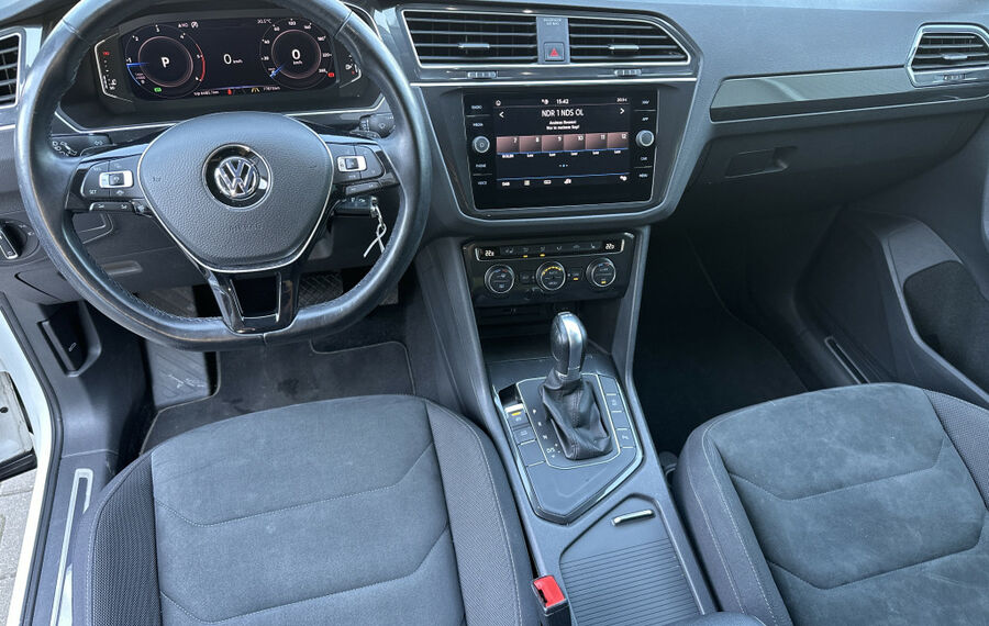 VW Tiguan 2.0 TDI DSG Highline NAV+LED+19ZO+DIGDISPLAY