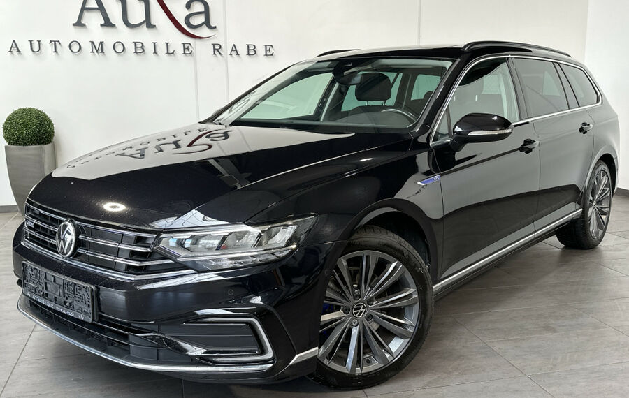 VW Passat Variant GTE R-Line NAV+LED+AHK+PANO+VCOCK