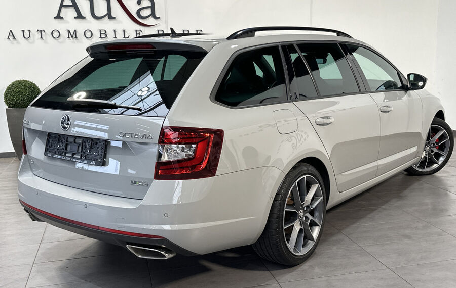 Skoda Octavia Combi RS 2.0 TDI 4x4 DSG NAV+LED+CARPLAY