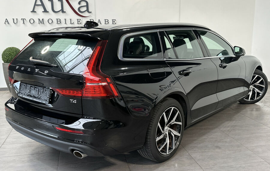 Volvo V60 T4 Momentum Pro NAV+LED+PANO+KAMERA+18ZO+PP