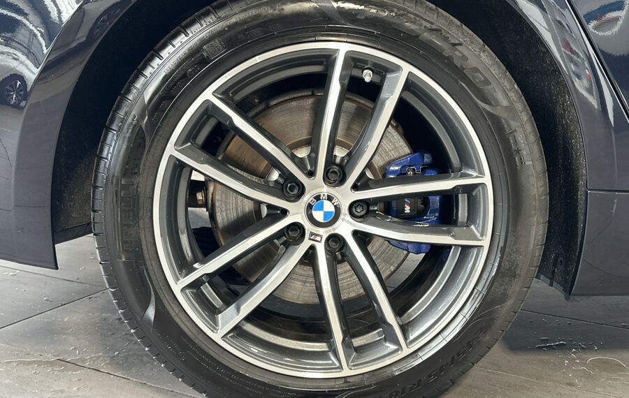 BMW 530e Touring xDrive M-Sport NAV+LASER+AHK+PANORAMA