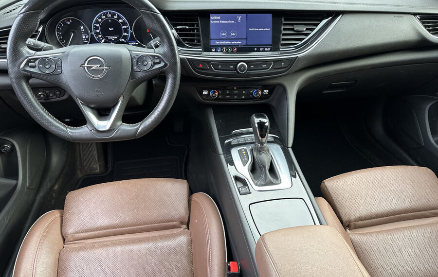 Opel Insignia SpT 1.6 Innovation NAV+LED+HUD+360°+2HD