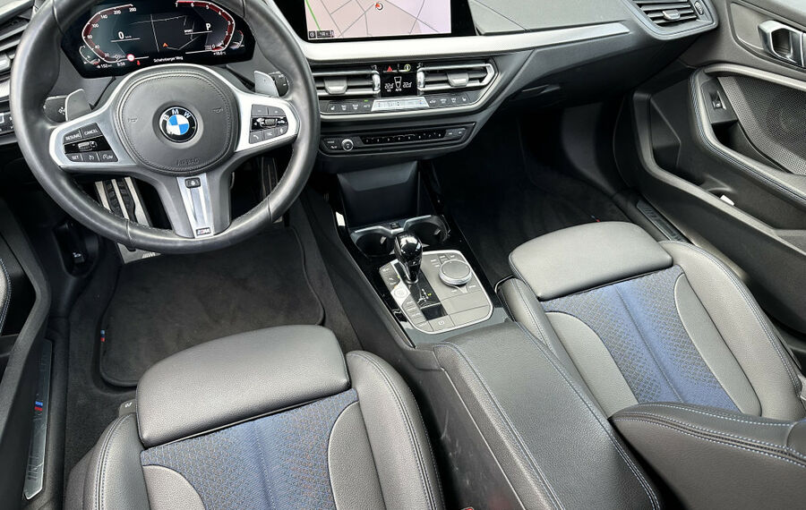 BMW 120i Aut. M-Sport NAV+LED+HEAD-UP+SHZ+HIFI+ALARM