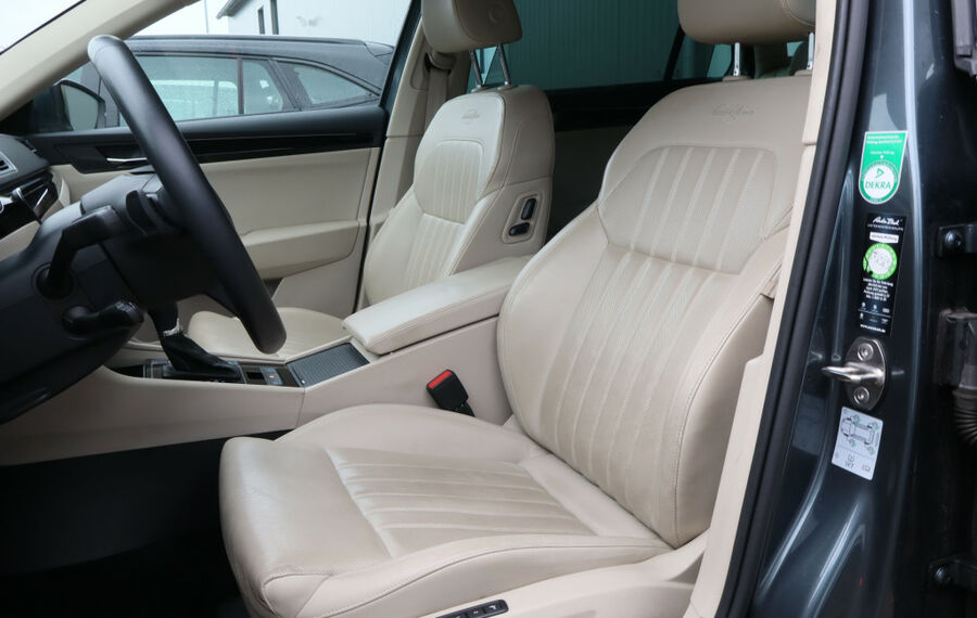 Skoda Superb Combi 2.0 TDI DSG L&K NAV+XEN+VCOCKPIT+PP