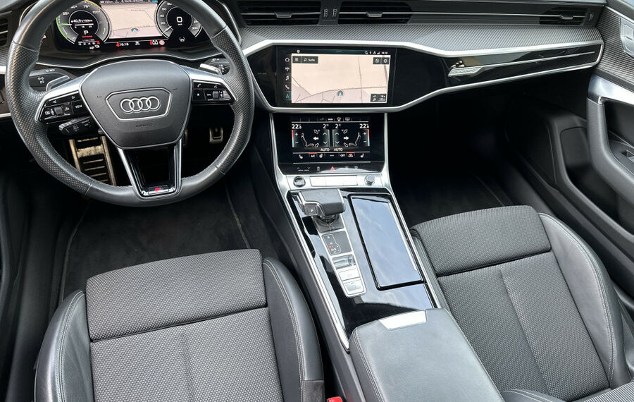 Audi A6 Avant 55 TFSI e Qu S-Line NAV+LED+AHK+PANO+HUD