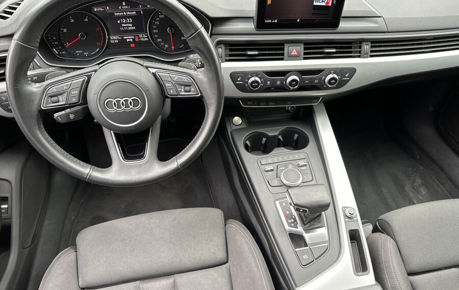 Audi A5 SpB 40 TDI Aut. S-Line Black NAV+LED+KAM+20ZO