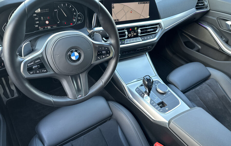 BMW 330e M-Sport NAV+LASER+HEAD-UP+19ZOLL+H&K+DAB+PP