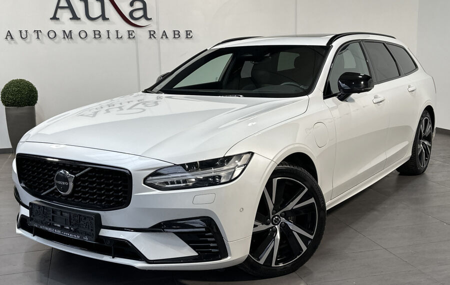 Volvo V90 T6 Recharge AWD Plus Dark NAV+LED+AHK+PANORAMA