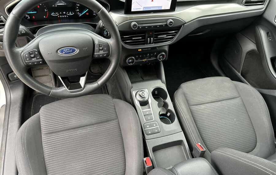 Ford Focus Turnier 2.0 EB Aut. Titanium NAV+ACC+KAMERA