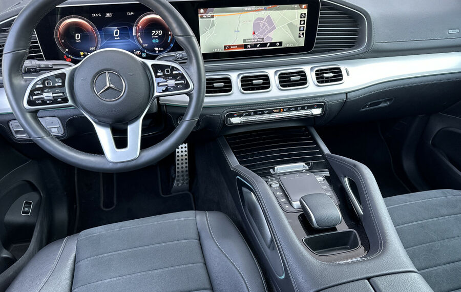 Mercedes-Benz GLE 350 de 4Matic AMG-Line NAV+LED+360°+PANO+ACC