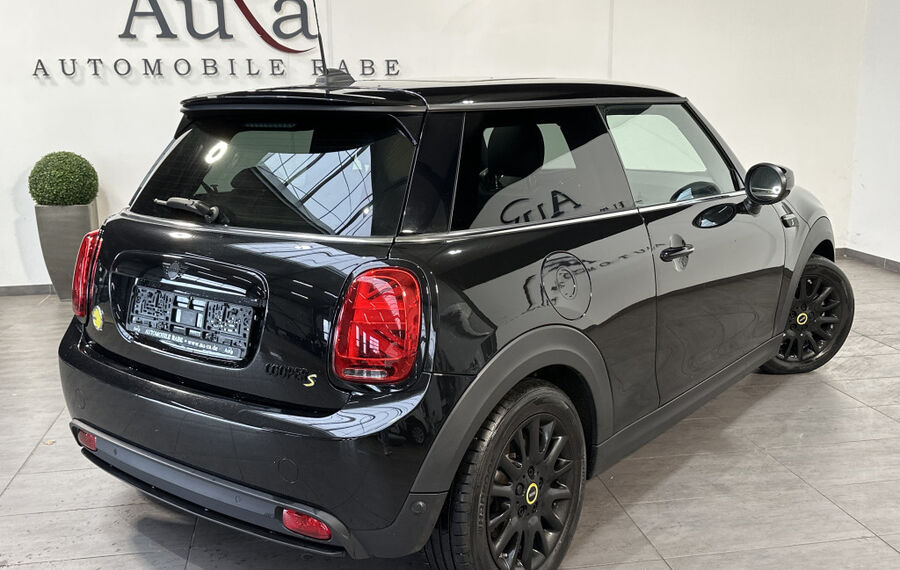 MINI Cooper SE Classic Trim NAV+LED+HEAD-UP+PANO+1HD