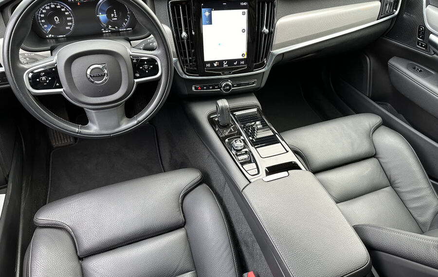 Volvo V90 T6 Hybrid AWD R-Design NAV+LED+AHK+PANO+H&K 